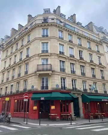 Apartment Bastille Belle Epoque Paris