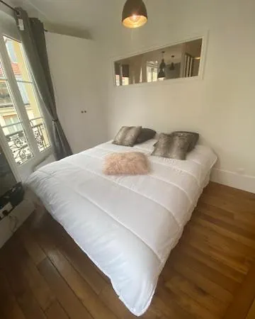 Bastille Belle Epoque Apartment Paris